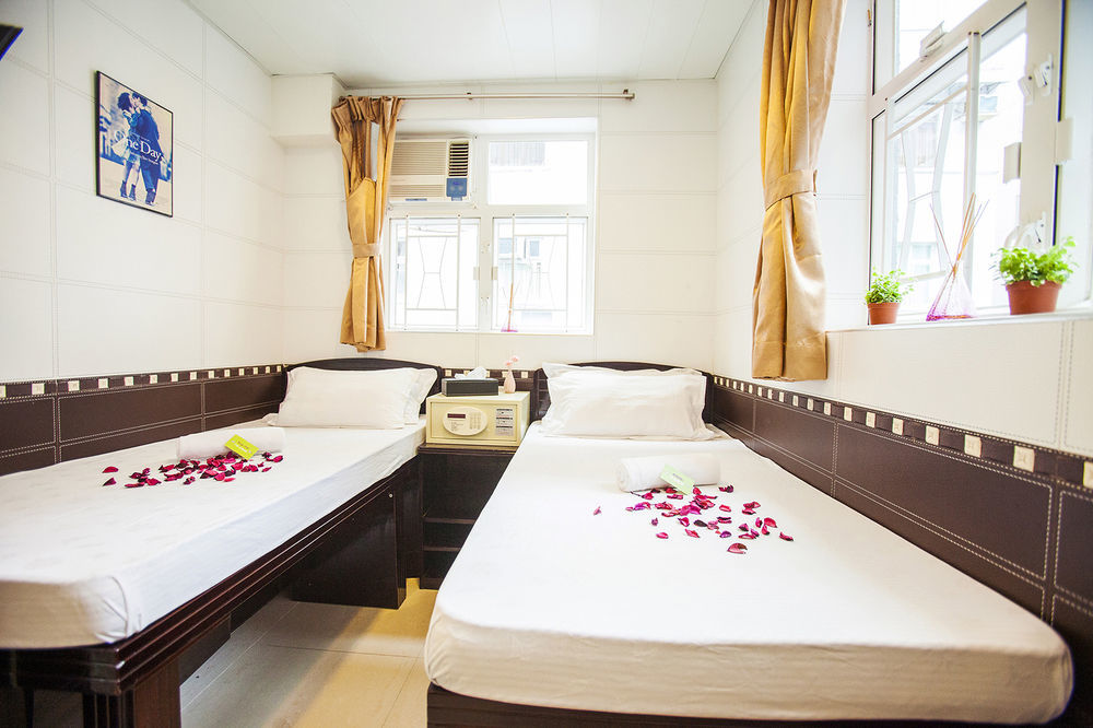 Happy Bee Hostel Хонконг Екстериор снимка
