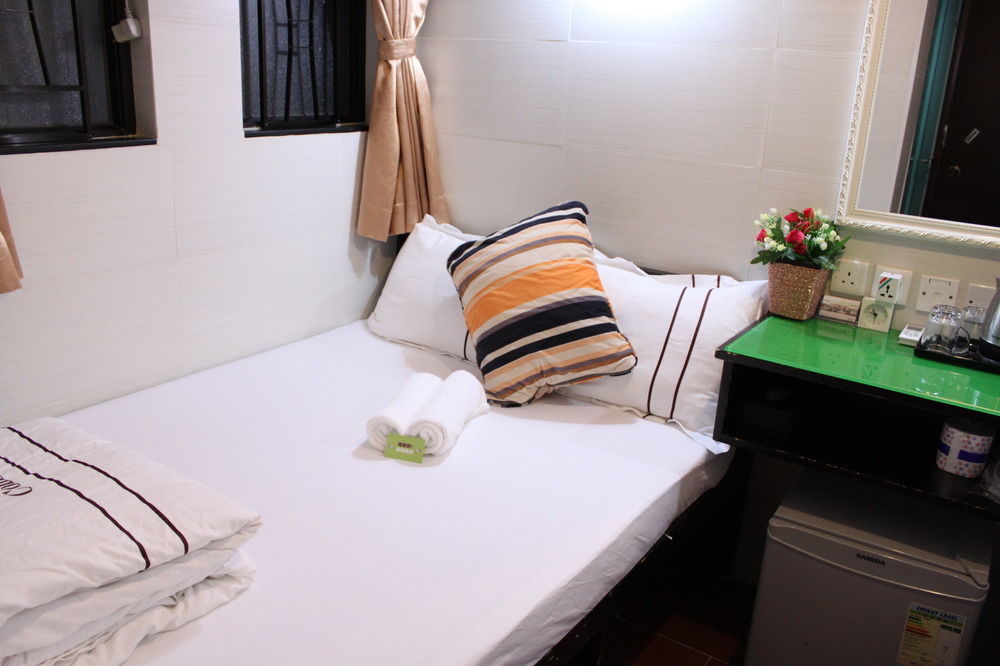 Happy Bee Hostel Хонконг Екстериор снимка